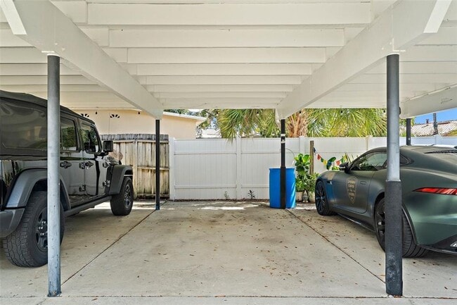 Building Photo - 503 Monterey Blvd NE