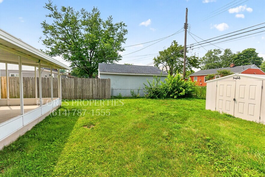 Building Photo - 1136 Pauline Ave