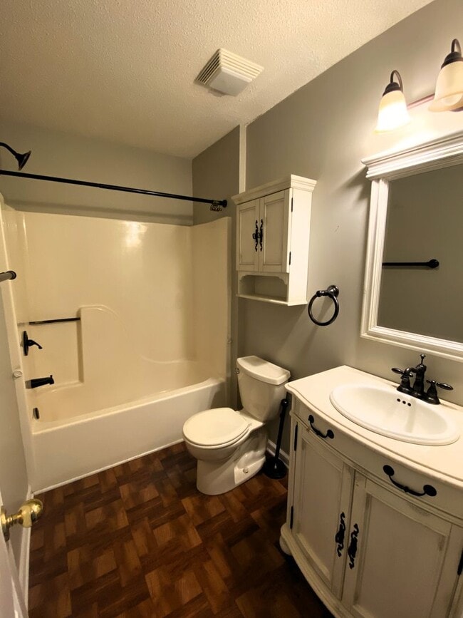 Building Photo - Coming Soon!