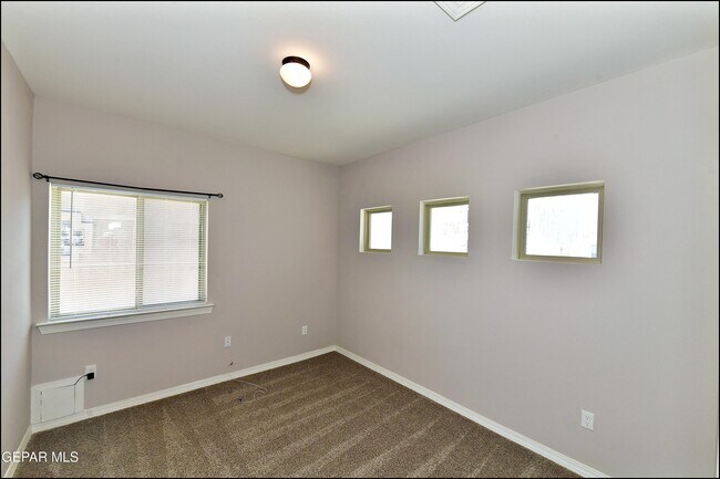 Building Photo - 14321 Bill Lazor Pkwy