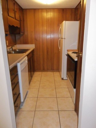 Building Photo - 2205 Southside Blvd