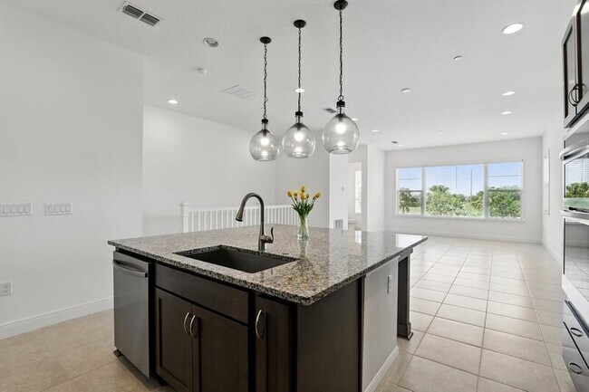 Building Photo - 9820 Bucklow Hill Dr