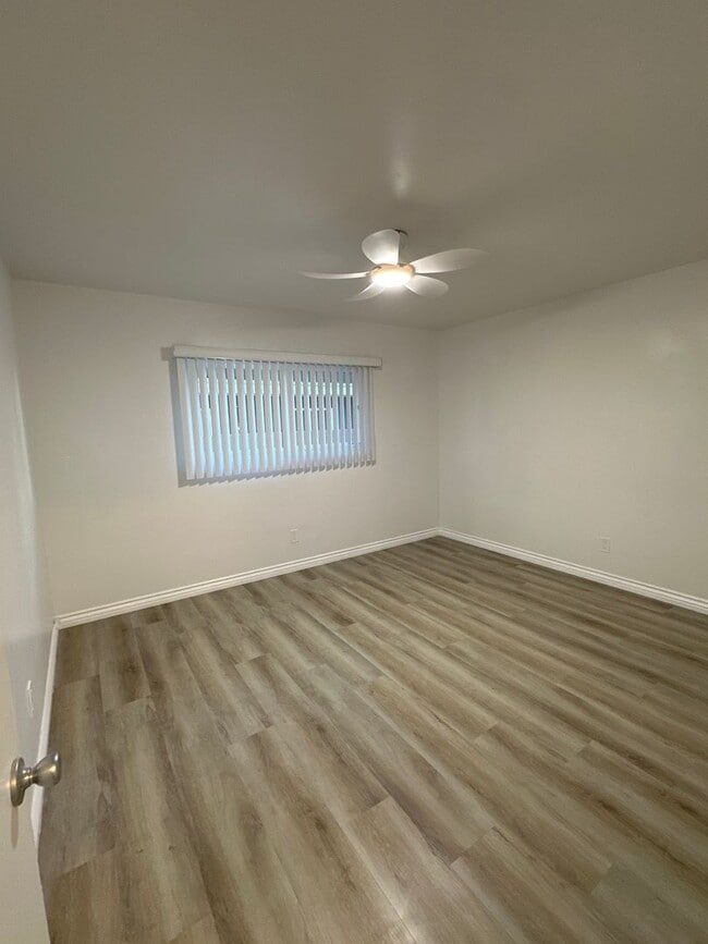 Building Photo - 4061 Ohio St