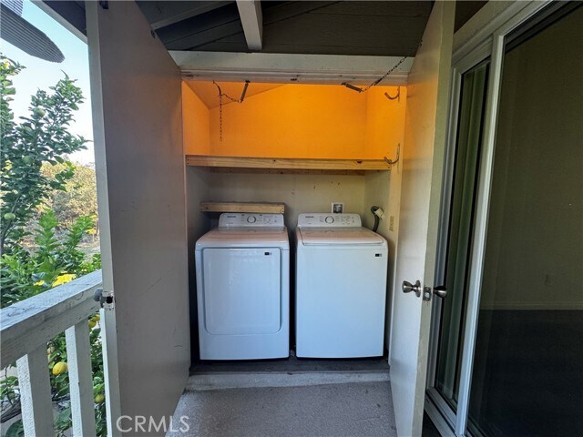 Building Photo - 26312 Los Viveros