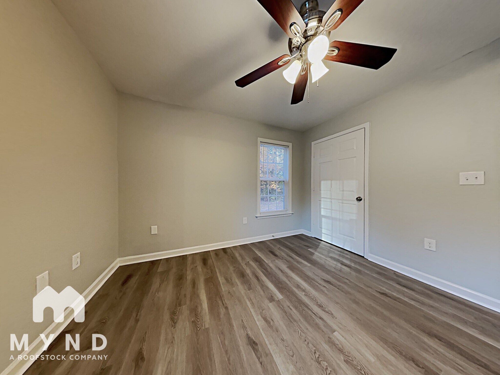 Building Photo - 1334 Reid St