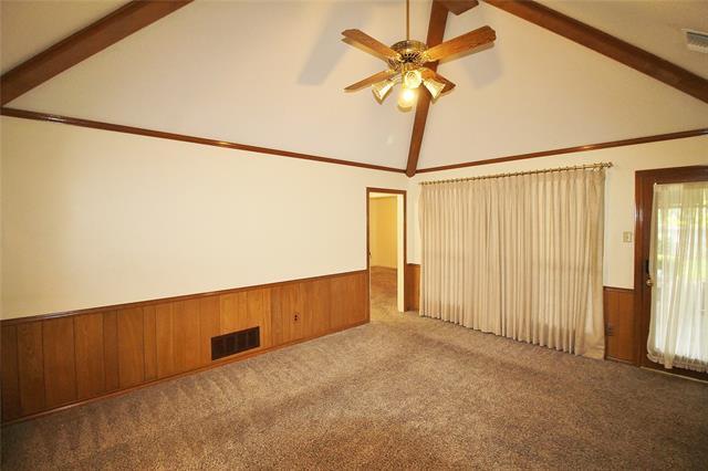 Building Photo - 1327 High Ridge Dr