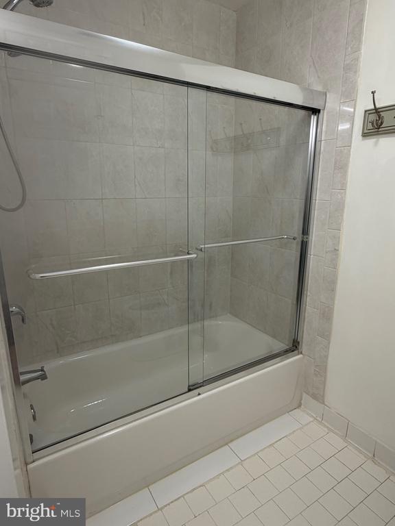 Building Photo - 10113 Galsworthy Pl
