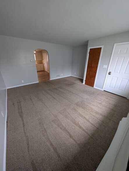 Building Photo - 807 Arlington Ave