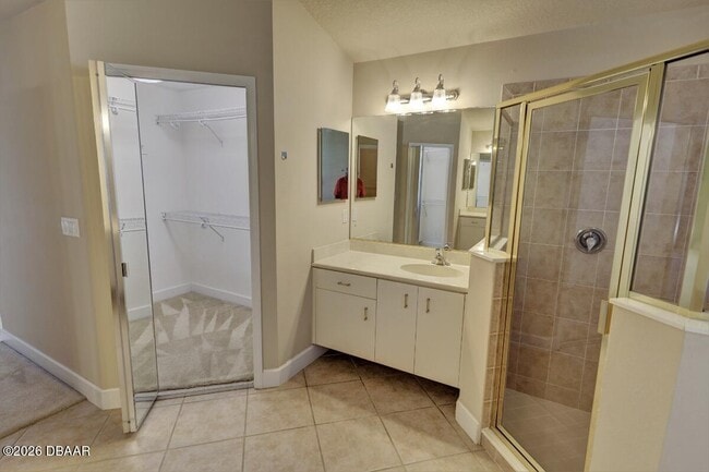 Building Photo - 1207 Hampstead Ln