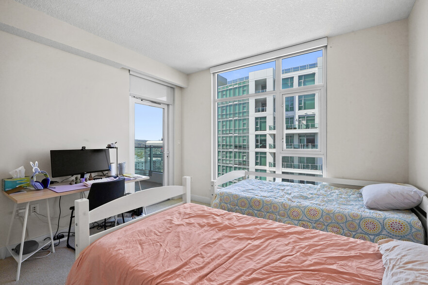 Building Photo - 3141 Michelson Dr