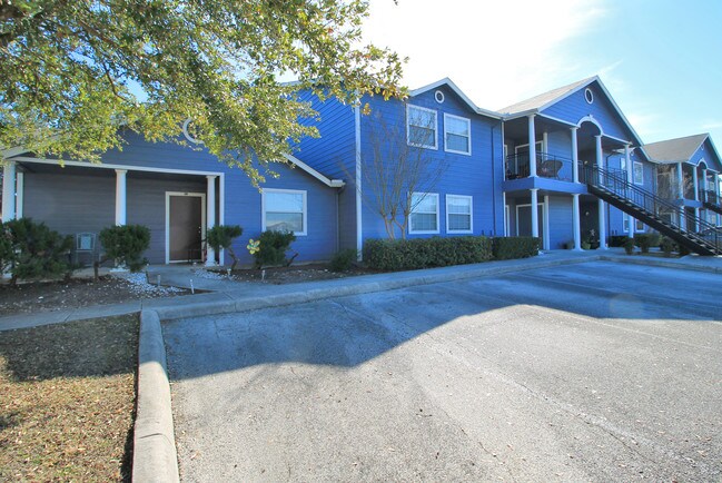 Building Photo - Shadow Creek Apartments