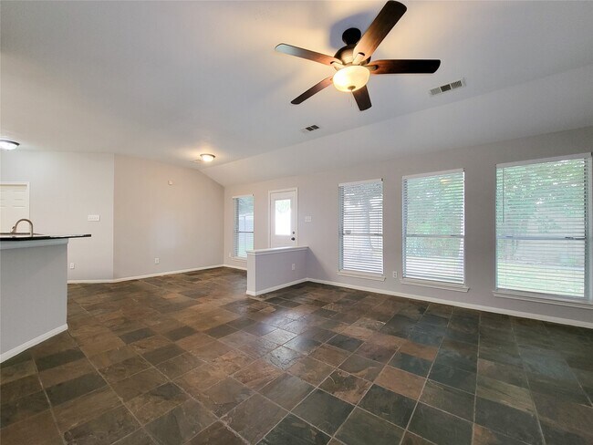 Building Photo - 18214 Arbormont Dr