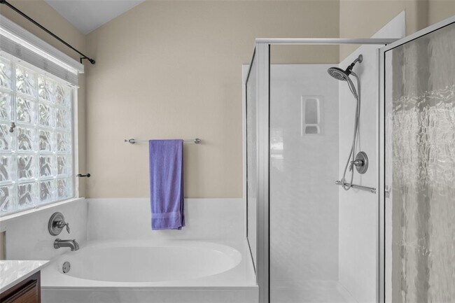 Building Photo - 110 Chalk Draw Ct