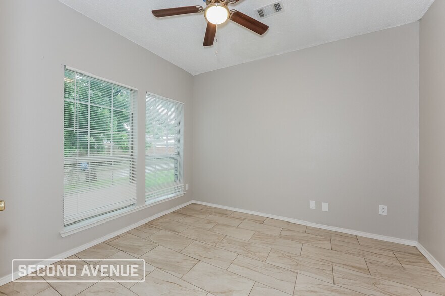 Building Photo - 7610 Dartmouth Dr