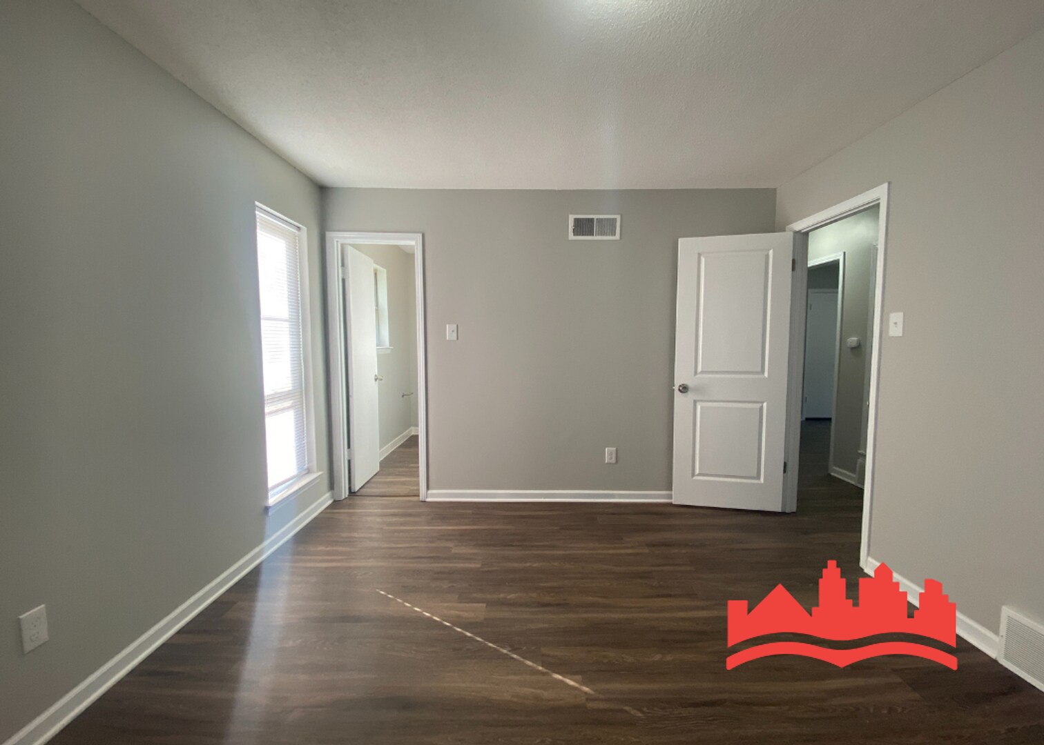 Building Photo - 5095 Corkwood Dr