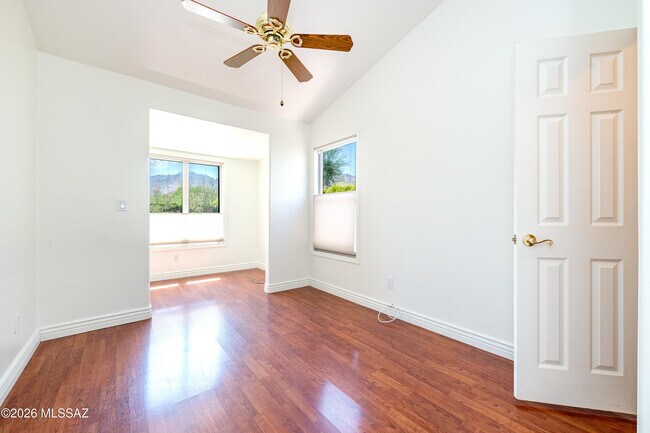 Building Photo - 11776 N Labyrinth Dr