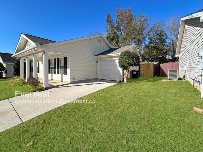 Building Photo - 144 Sandy Hollow Dr NW