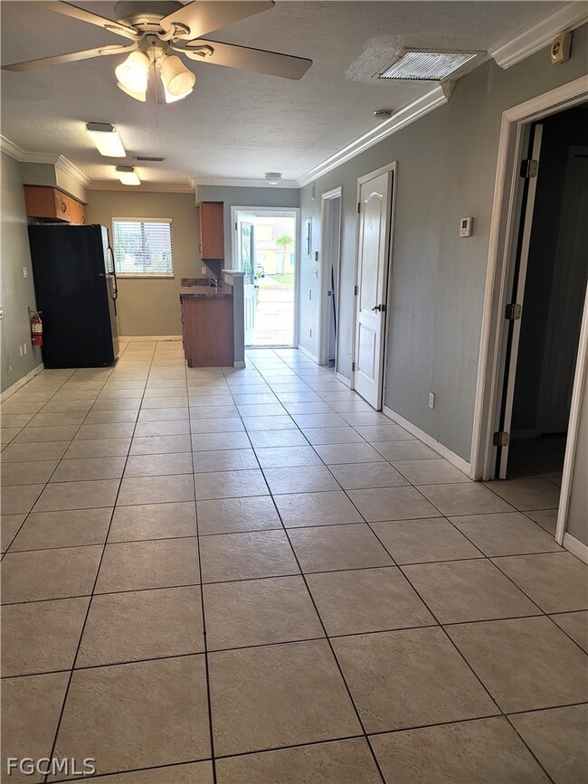 Building Photo - 1014 Country Club Blvd