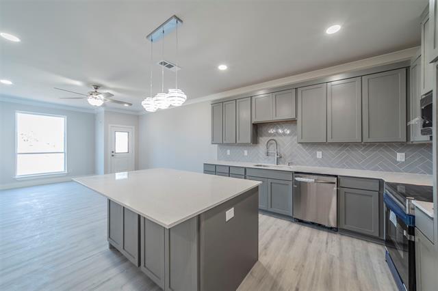 Building Photo - 1611 Mignon Dr