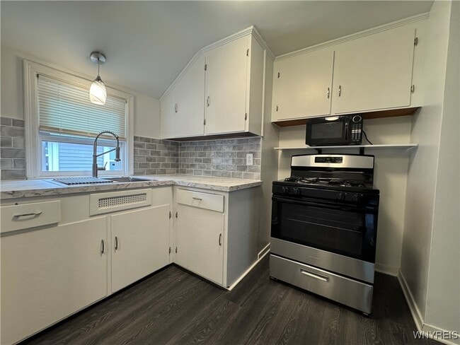 Building Photo - 268 Callodine Ave