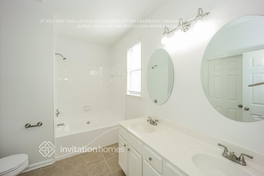 Building Photo - 1173 Rhyne Chase