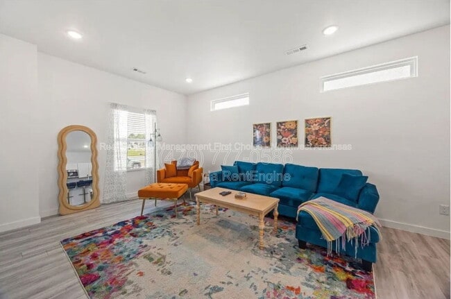 Building Photo - 1061 Kentucky Ave