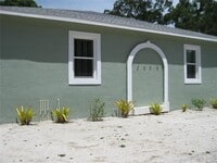 Building Photo - 2009 Cocoanut Ave