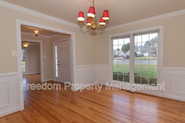 Building Photo - 80 Brookshire Dr