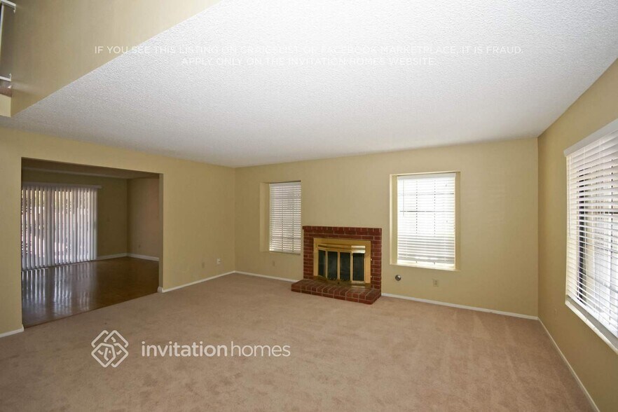 Building Photo - 8404 Stapleton Ave