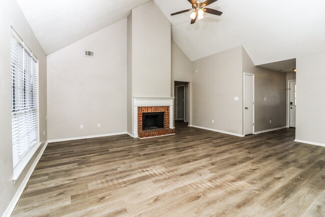 Building Photo - 4123 Chanticleer Dr NW