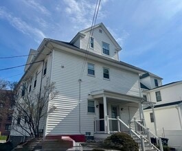 Building Photo - 141 Whitwell St