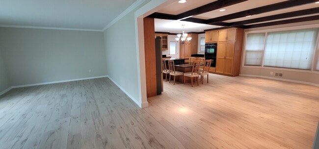 Building Photo - 12812 Bluet Ln