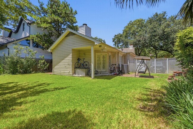 Building Photo - 3117 Albans Rd