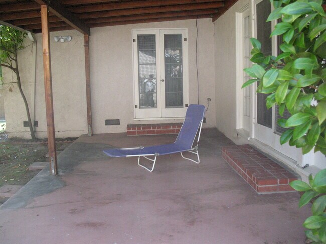 Building Photo - 3121 W Wyoming Ave