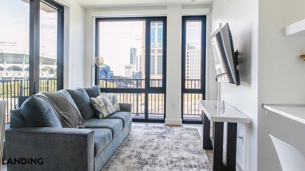 Building Photo - 1007 S Mint St