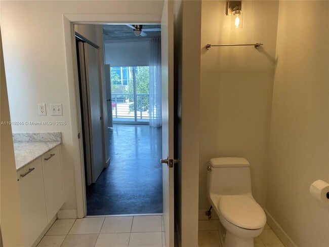 Building Photo - 2001 Meridian Ave