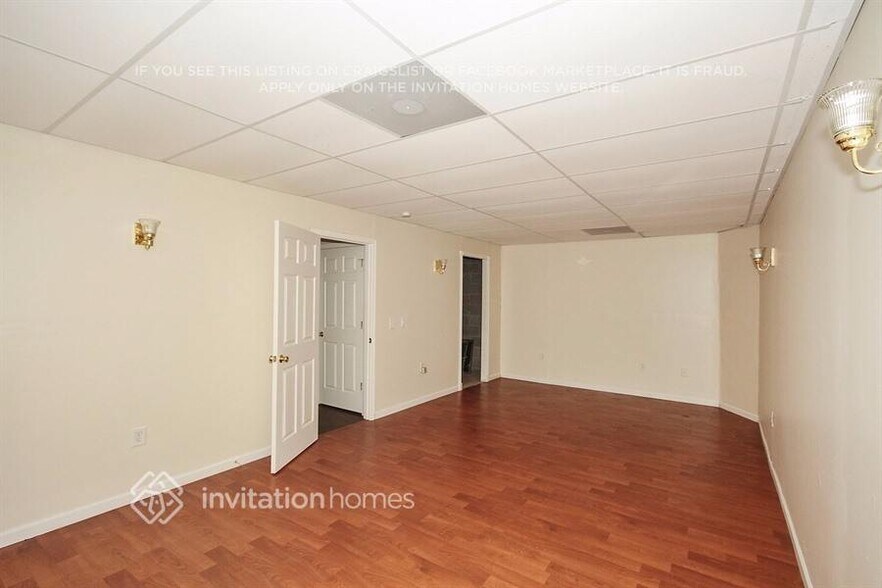 Building Photo - 276 Borrow Pit Rd