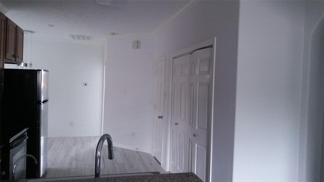 Building Photo - 20914 Sun Creek Dr