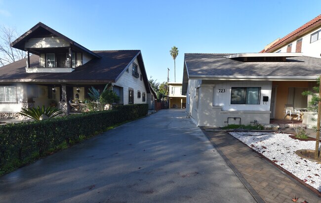 Building Photo - 723 S Louise St