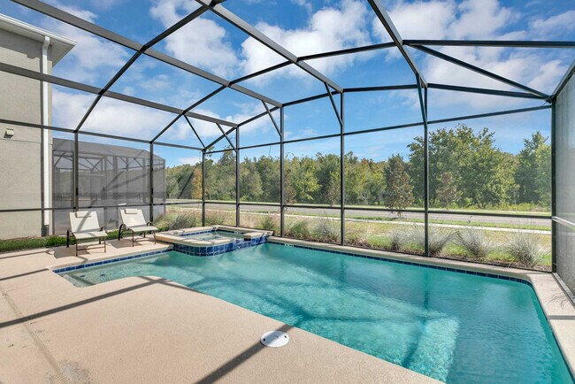 Building Photo - 2831 Bookmark Dr