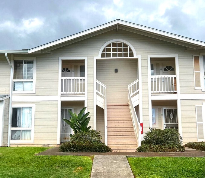 Building Photo - 94-608 Lumiaina St