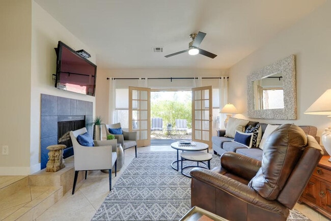 Building Photo - 8787 E Mountain View Rd