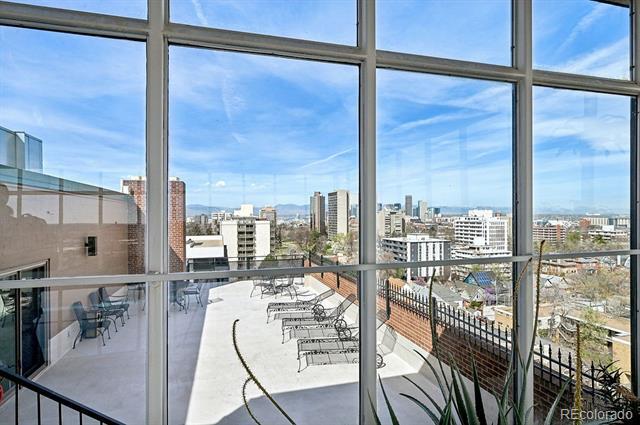 Building Photo - 1200 Vine St