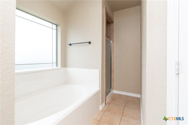Building Photo - 4300 Lauren MacKenzie Dr