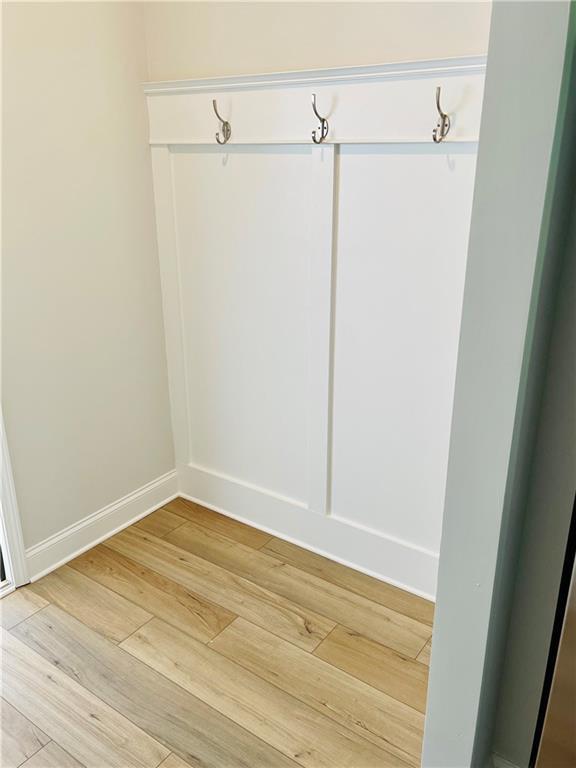 Building Photo - 3030 Westgate Park Dr