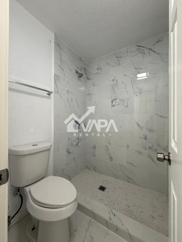 Building Photo - 6735 Stone Lake Dr