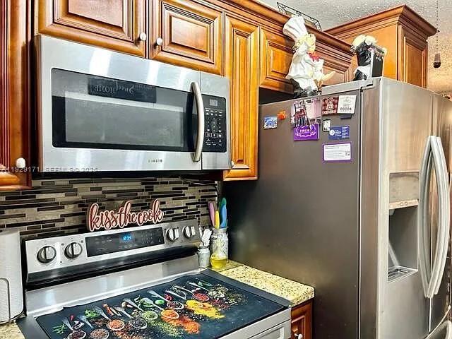 Building Photo - 1536 NW 15th Ave