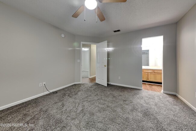 Building Photo - 5629 Ellis Trace Dr