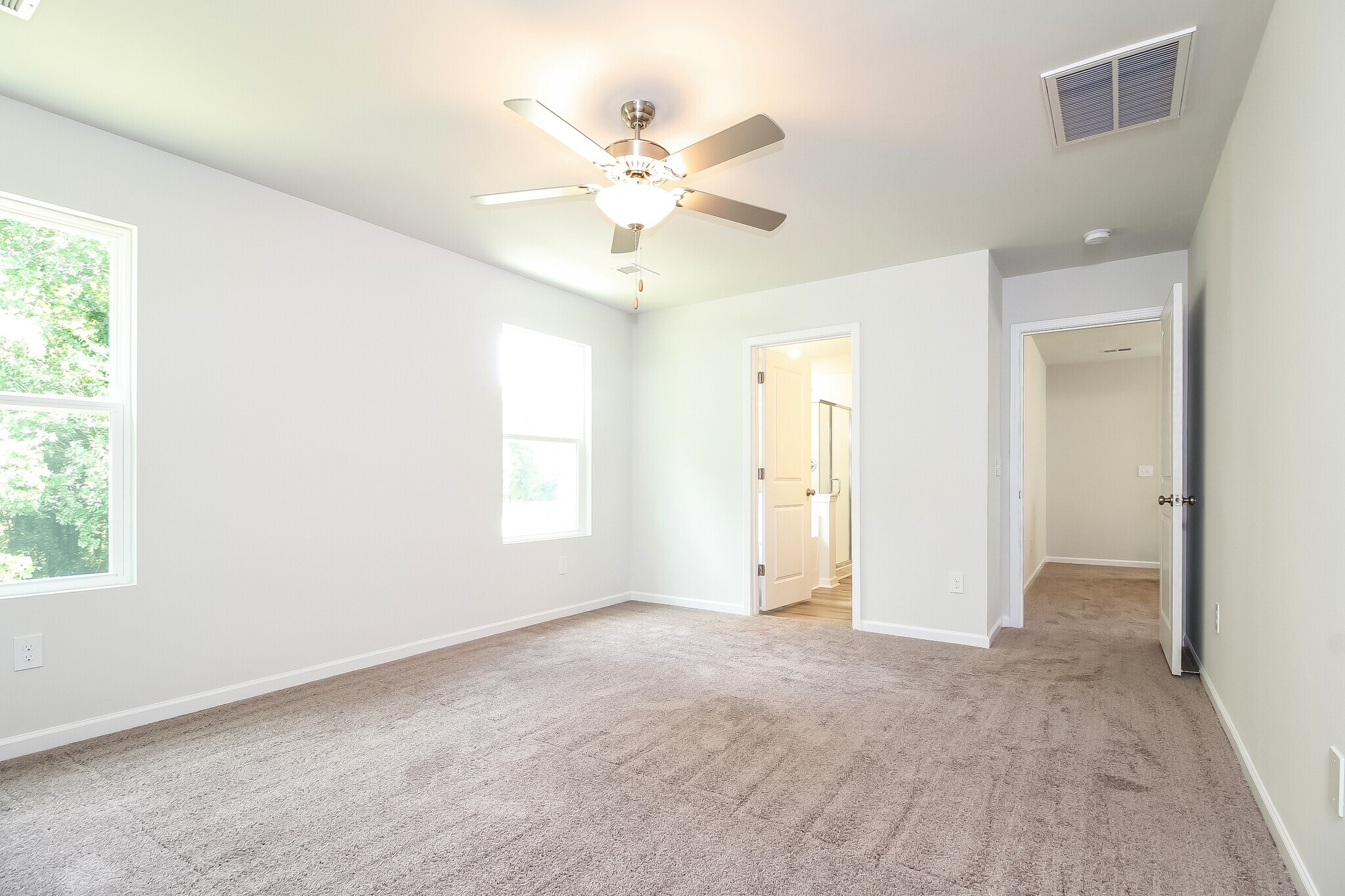 Building Photo - 210 Celebration Ave