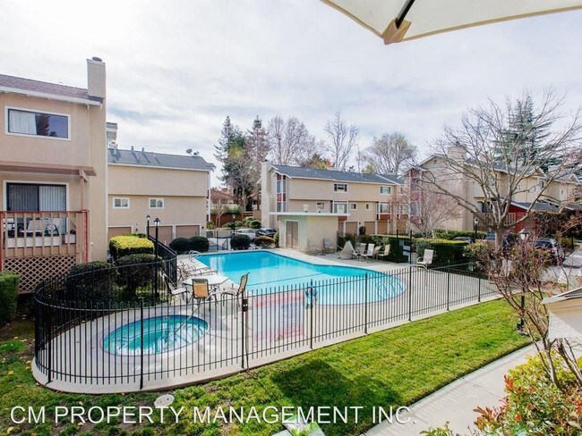 Building Photo - 2 br, 2 bath House - 44 Sanderling Court